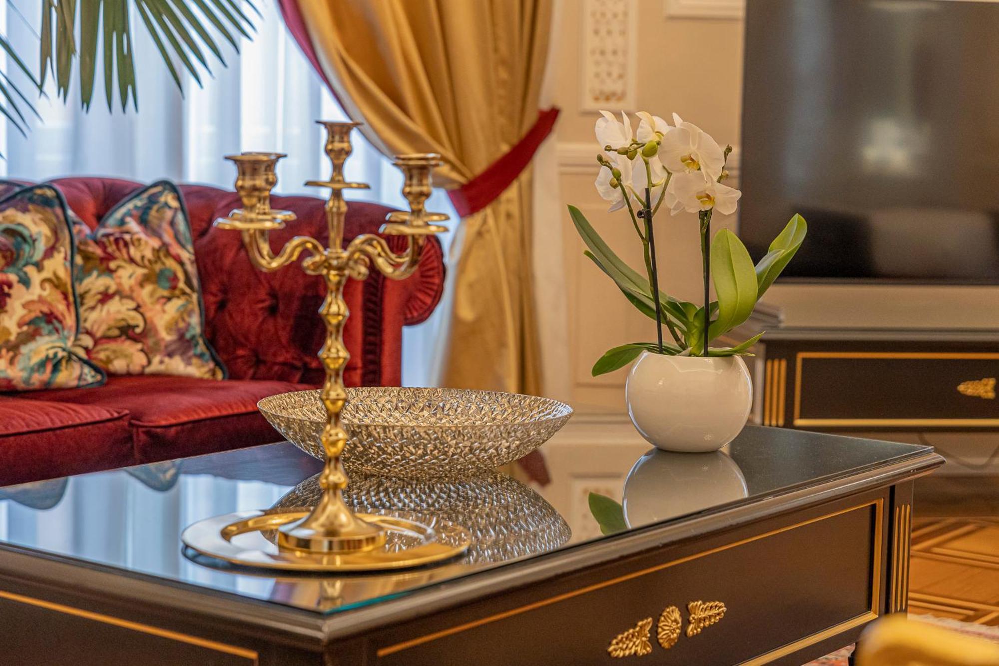 Palazzo Monga Boutique Guesthouse Верона Екстериор снимка